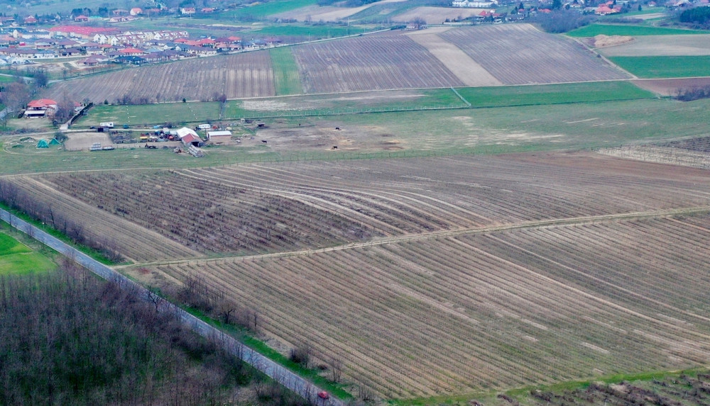 Még mindig Győrújbarát a helyszín, de a település túlsó,nyugati széle...