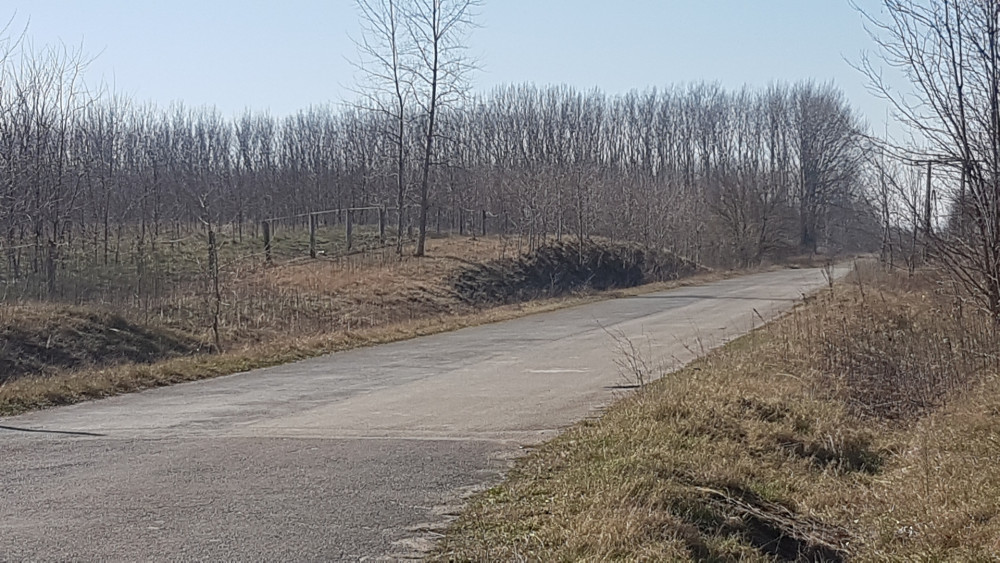 A kezdőoldalon látható egy régi vízrajzi térkép amelyik mutatja a néhai ..